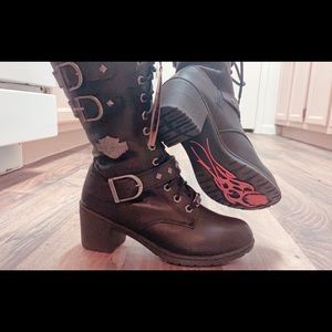 HARLEY DAVIDSON- boots!